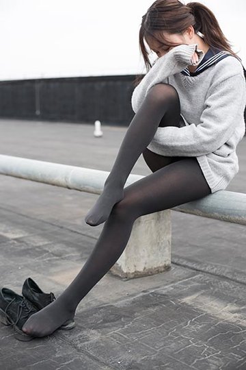 [森萝财团] BETA-007 楼梯间的黑丝小妹 - 封面图