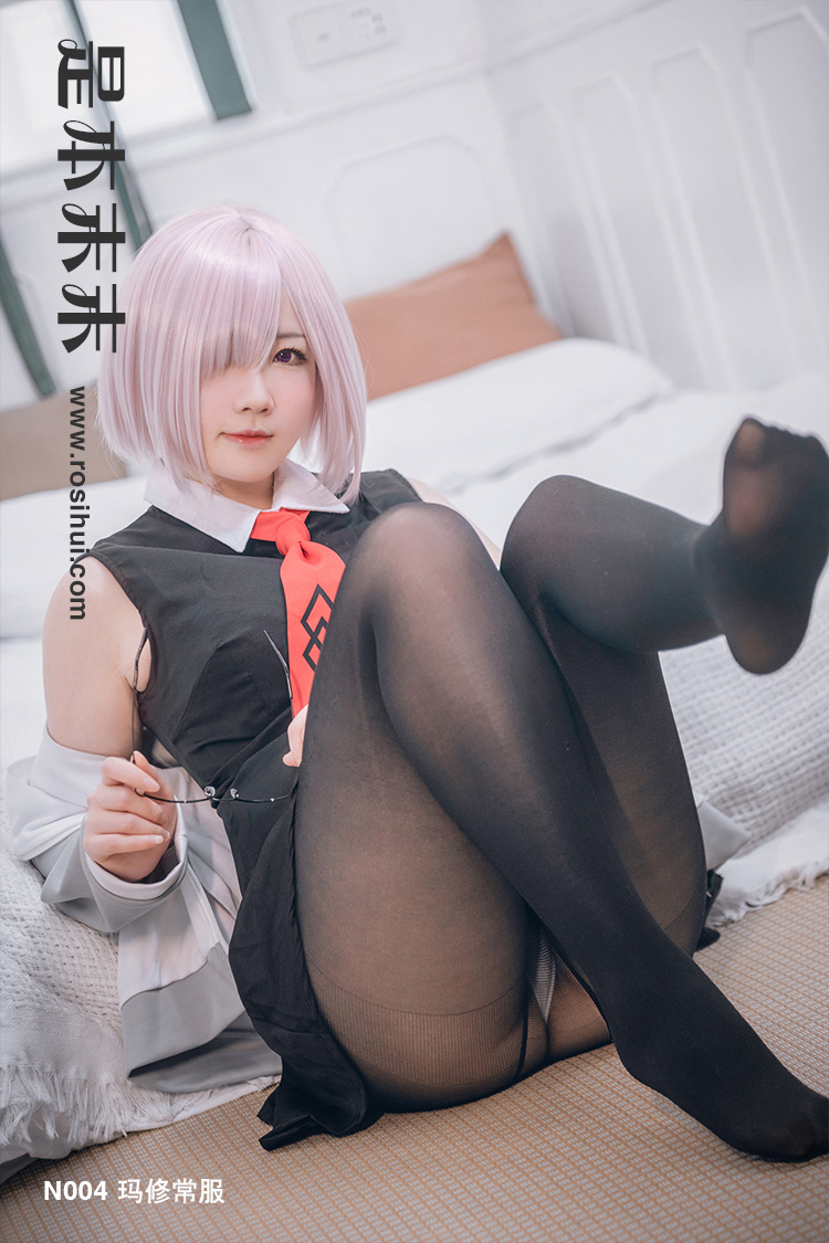 [是本末末] N004 玛修常服