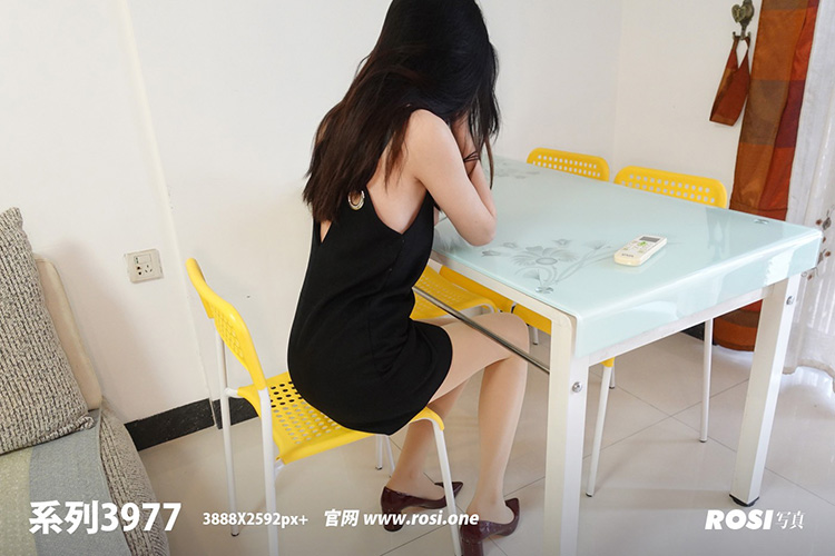 [ROSI写真] 2022.10.25 No.3977