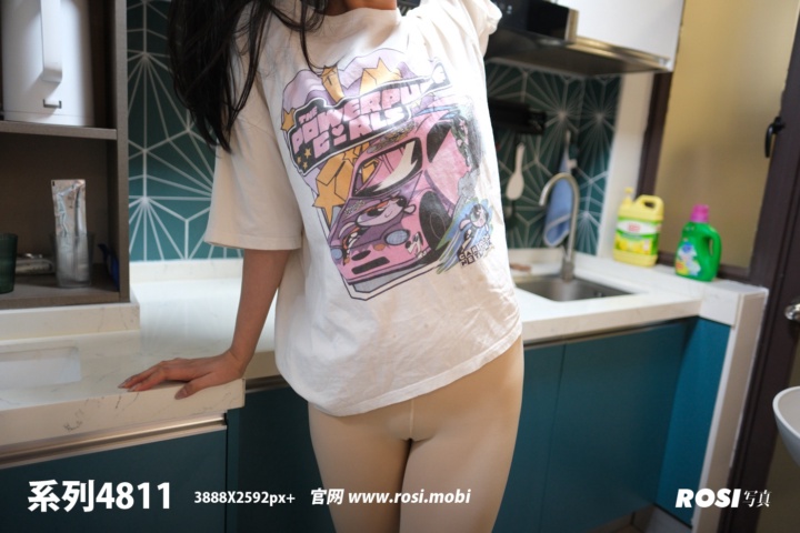 [ROSI写真] 2025.02.05 No.4811