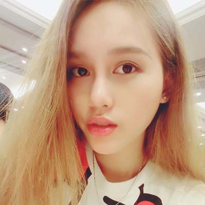 何嘉儿Michi_Ho