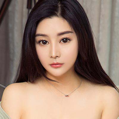 张秒秒