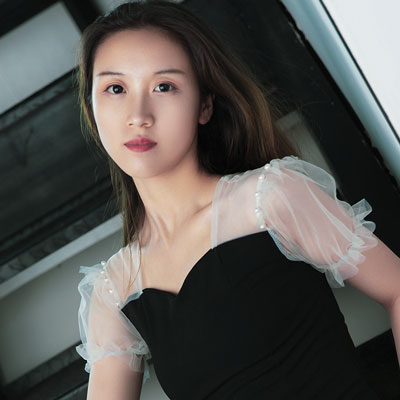 李丽