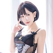 蓝小沂KiKi