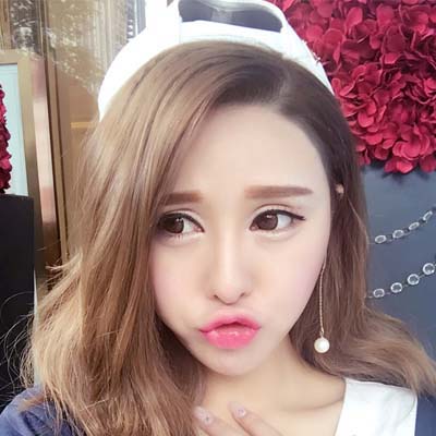 娜大少爺