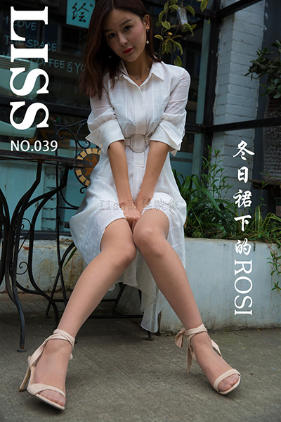 [LISS丽丝映像] NO.039 《梁冰冬日裙下的ROSI》
