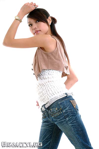 [Beautyleg_美腿写真] 2006.03.31 No.065 小閃 第二期