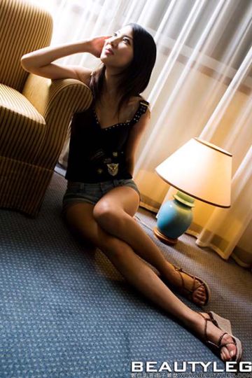 [Beautyleg_美腿写真] 2006.10.14 No.094 YoYo 第六期 - 封面图