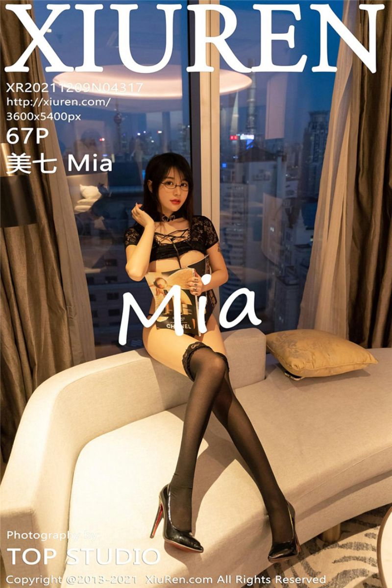 [XiuRen秀人网] 2021.12.09 No.4317 美七Mia 青海旅拍-黑丝蕾丝内衣