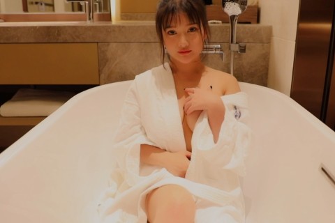 [YOUMI尤蜜荟] 2019.03.20 VN.005 小尤奈 浴室私房视频 - 封面图