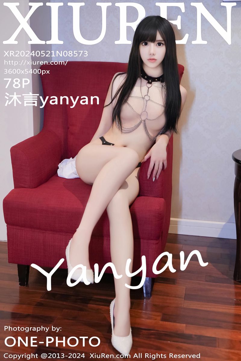 [XiuRen秀人网] 2024.05.21 No.8573 沐言yanyan 白色T恤搭配黑色情趣服饰